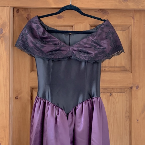 VINTAGE Y2K PROM DRESS! Handmade, deep purple and black with lace size XS/S - Picture 3 of 9
